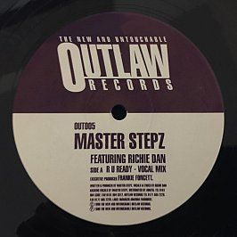 Master Stepz Ft Richie Dan - R U Ready - Outlaw