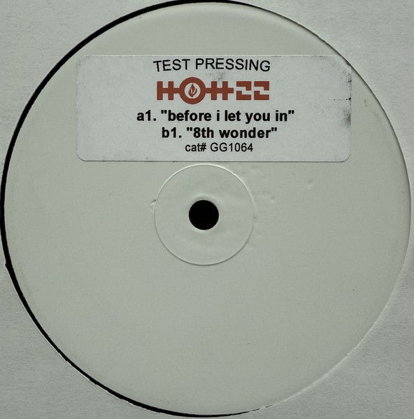 Hott 22 - Before I Let You In / 8th Wonder - Gossip Records