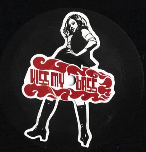 Drumattic Twins Vs S Garrett - Drumattical Kissing - Nut