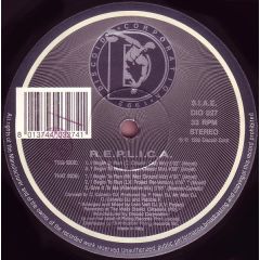 R.E.P.L.I.C.A. - R.E.P.L.I.C.A. - I Begin To Run - Discoid Corporation