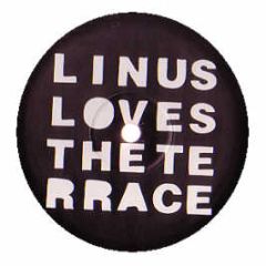 Linus Loves - The Terrace - Breastfed