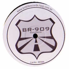 Rafael Araujo & Cyber Steve - Vai DJ - Br-909 Records