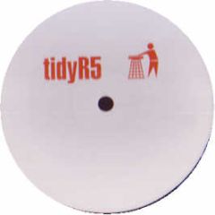 Signum / N Denton & Paul King - What Ya Got 4 Me? / Spacehopper - Tidy Trax