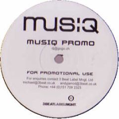 Robert Travis - Seduction - Musiq