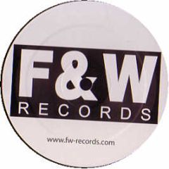 Michael Splint Feat Sasja - Secrets (Broke My Mind) (Mixes) - F & W Recordings