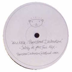 Miss Kittin - Professional Distortion (Remix) - White