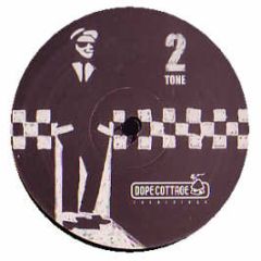 Gideon Jackson & Nathan Scott - 2 Tone - Dope Cottage 4