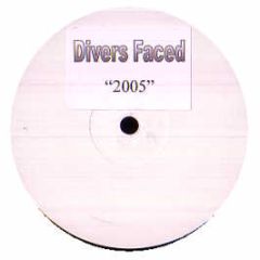 Unknown  - Diving Faces (2005) - White