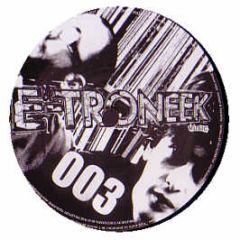 E Troneek Funk & Chris Carrier - Help Yourself - Etroneek Music 3