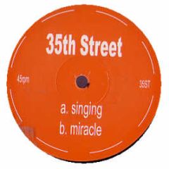 Gene Kelly - Singing In The Rain (2005 Remix) - 35th Street
