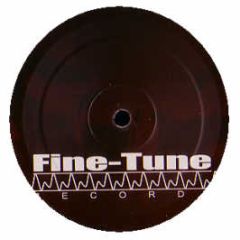 DJ Dlg - The Drums - Fine Tune