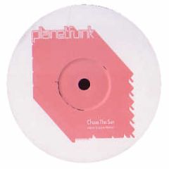 Planet Funk - Chase The Sun (2005 Remix) - White