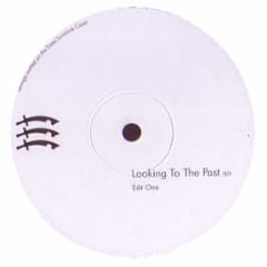 Rhythm On The Loose - Break Of Dawn (2005 Remix) - Looking To The Past 1