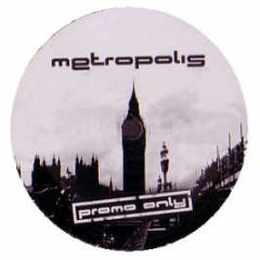 Nr:32 - Vol+ - Metropolis