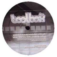 DJ Gonzalo Vs F1 - Its My Beat (2005) - Toolbox