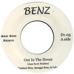 Elephant Man, Spragga B & Cobra - Out In The Street (Jamrock Riddim) - Benz