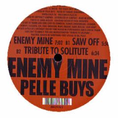 Pelle Buys - Enemy Mine - Italic