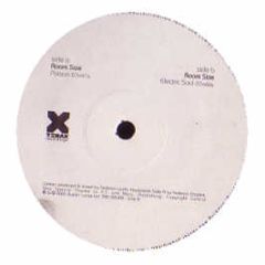 Room Size - Poison - Tenax Recordings