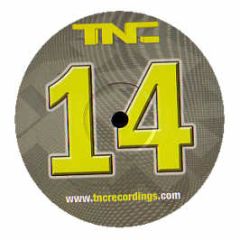 D-Lyte - Space Hopper - Thin 'N' Crispy