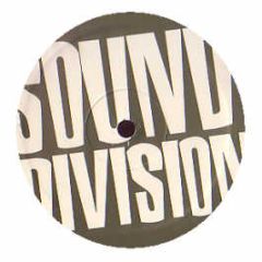 Fuzzy Hair Vs Robbie Rivera - The Cat - Sound Division