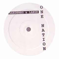 Gardeweg & Lange - One Nation - White