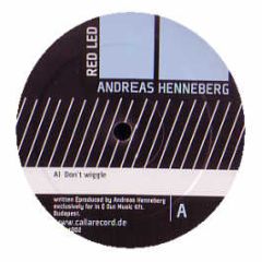 Andreas Henneberg - Red Led - In & Out