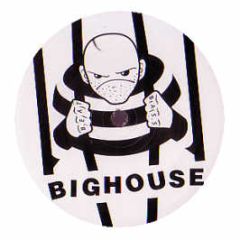 U&K - Blue Screen - Bighouse 1