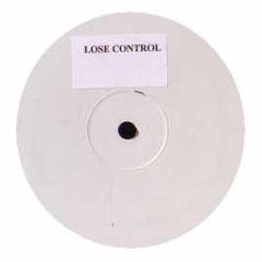 Missy Elliot Ft Ciara - Lose Control (2007) (Remix) - Loose 1