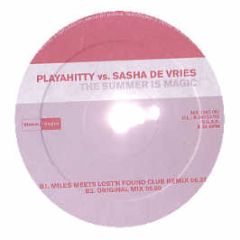 Plaything Vs Sasha De Vries - The Summer Is Magic - Blanco Y Negro