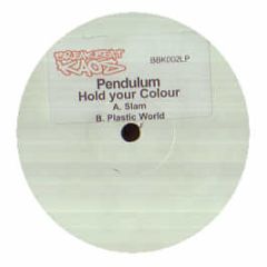 Pendulum - Hold Your Colour - Breakbeat Kaos