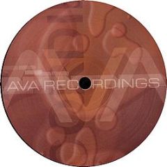 Jav D Feat Mat Zo & Einat - Silver Lining (Tell Me) - Ava Recordings