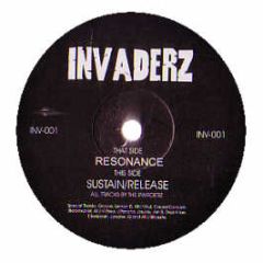 Invaderz - Resonance - Invaderz