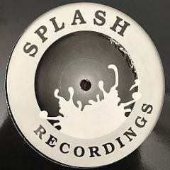 DAZ - Identity - Splash