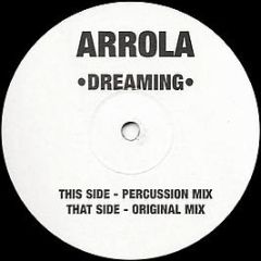 Arrola - Dreaming - White
