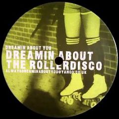 Atfc - Dreamin About You - White