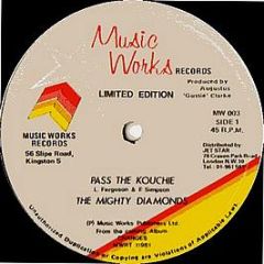 The Mighty Diamonds - Pass The Kouchie - Music Works Records