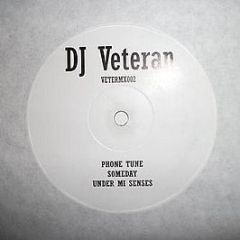 DJ Veteran - Phone Tune - White