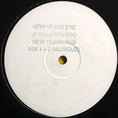 U2 Vs. Musique - New Years Eve / New Years Dub - White