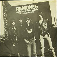Ramones - Sheena Is A Punk Rocker - Sire