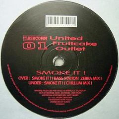 United Fruitcake Outlet - Smoke It! - Flashcomm