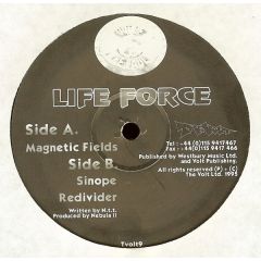 Life Force - Life Force - Magnetic Fields - Out Of The Vault