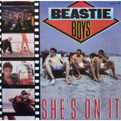 Beastie Boys - Beastie Boys - She's On It - Def Jam