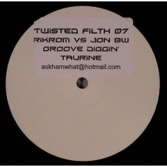 Rikrom Vs Jon Bw - Rikrom Vs Jon Bw - Groove Diggin' - Twisted Filth