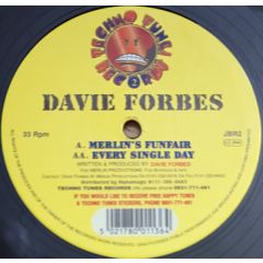 DJ Davie Forbes - DJ Davie Forbes - Merlin's Funfair - Techno Tunes Records