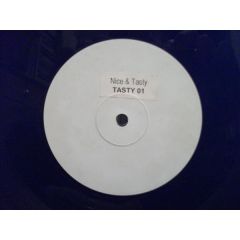 Tasty Recordings Present - Tasty Recordings Present - Unknown (Blue Vinyl) - Tasty
