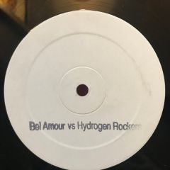 Bel Amour - Bel Amour - Bel Amour (Hydrogen Rockers Remix) - Credence