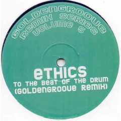 La Luna - La Luna - To The Beat Of The Drum (2007) - Golden Groove 5