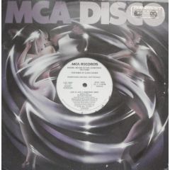 Gloria Gaynor - Gloria Gaynor - Love Is Just A Heartbeat Away - MCA