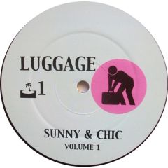 Sunny & Chic - Sunny & Chic - Volume 1 - Luggage