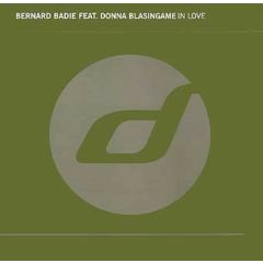 Bernard Badie - Bernard Badie - In Love - Distance
